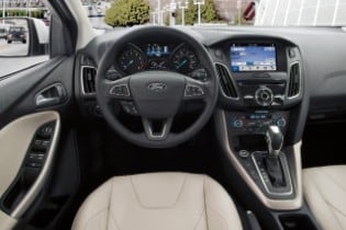 2016 Ford Focus Titanium interior